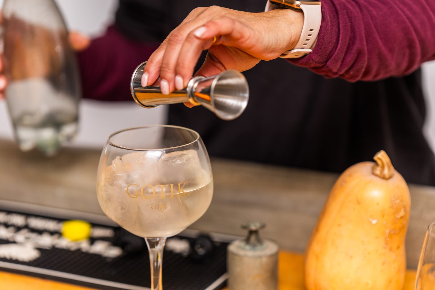 GOTIK Gin — Detalhe